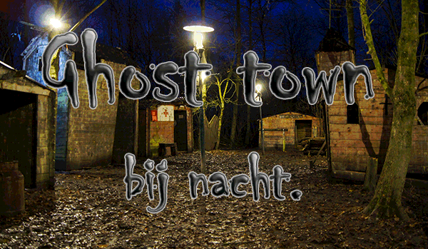 Ghost town in het donker